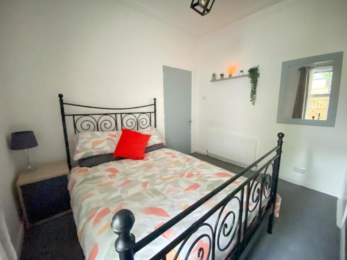 Cheap & Cheerful Apartment Near Bangor Marina المظهر الخارجي الصورة