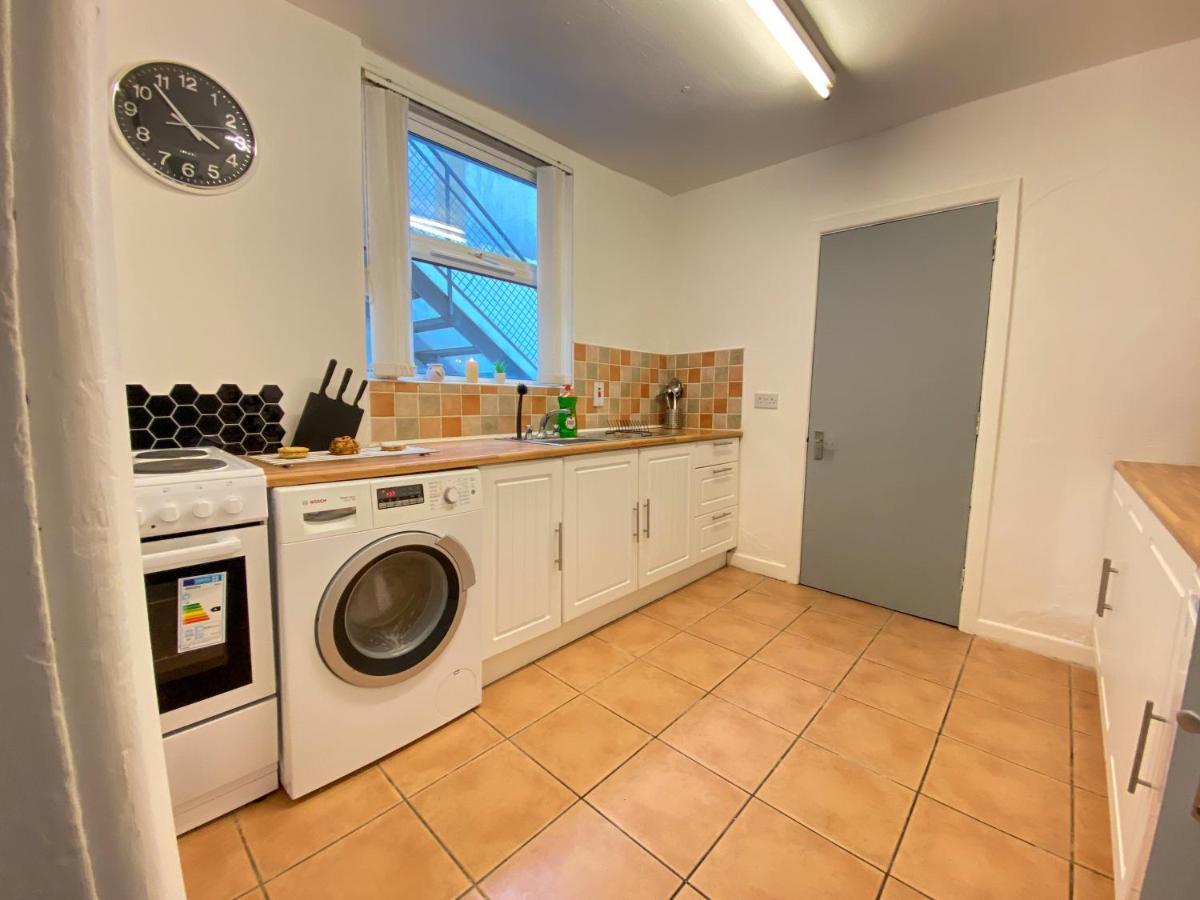 Cheap & Cheerful Apartment Near Bangor Marina المظهر الخارجي الصورة